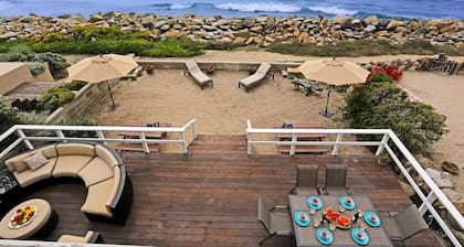 Seacliff Beach House - On The Sand in Ventura County