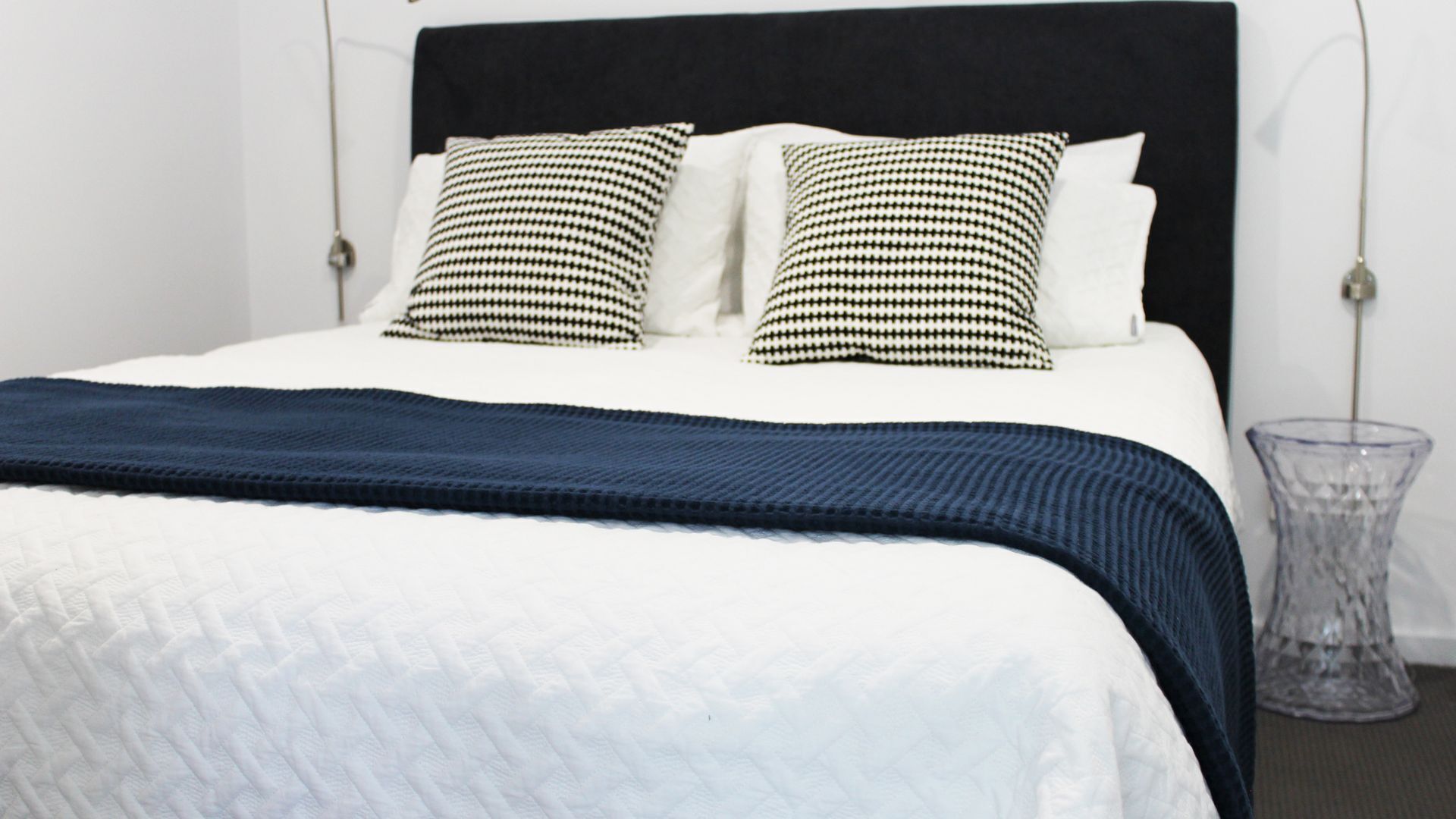 Port Arthur Beachfront Retreat — image 16