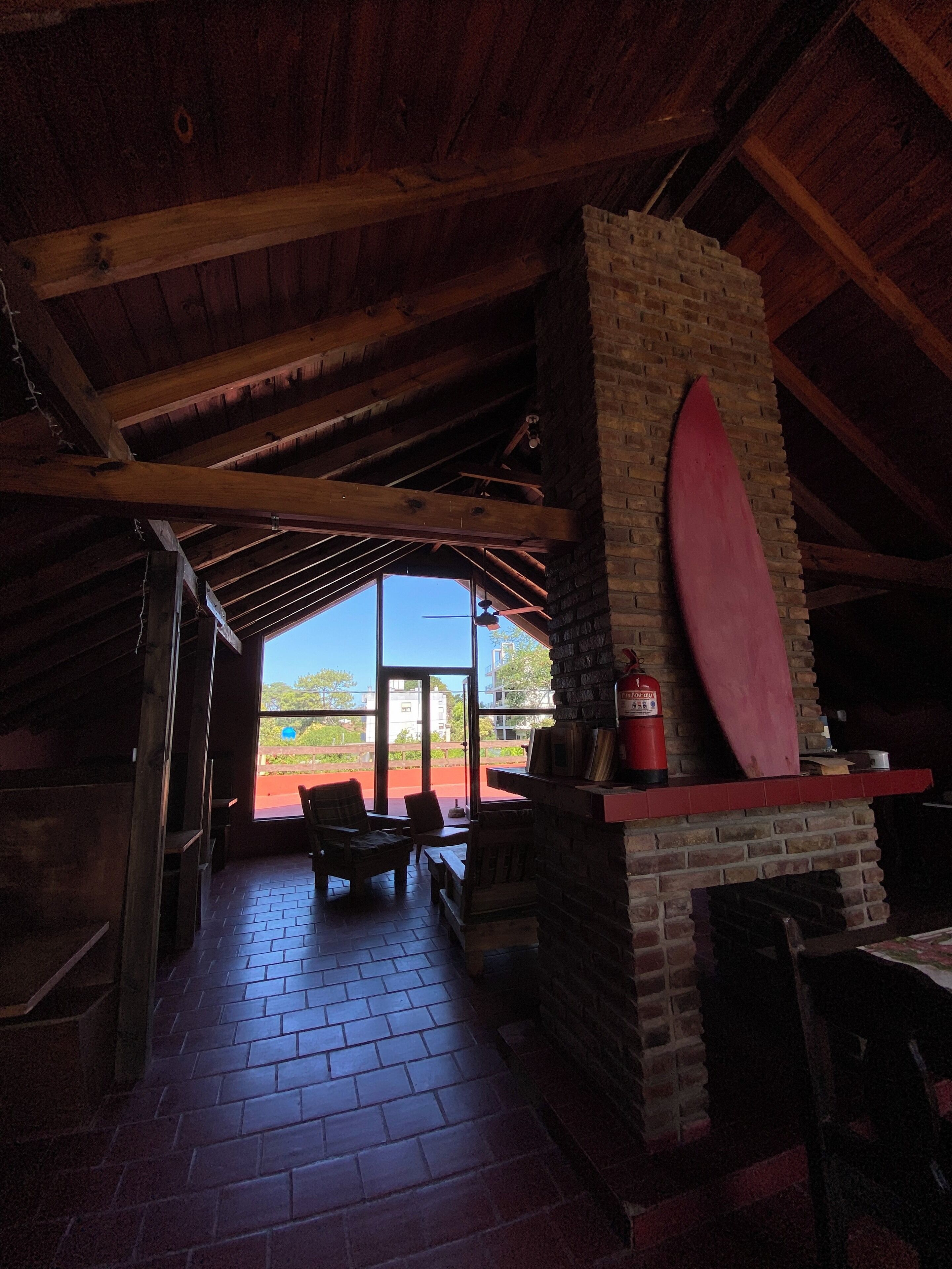 20-Zoll-Smart-TV mit Digitalempfang, Netflix, Pay-TV