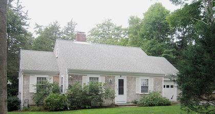 4BR Cape Style Near Saints Landing and Paines Creek (2086)