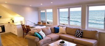 Ocean Vista - The Coachhouse