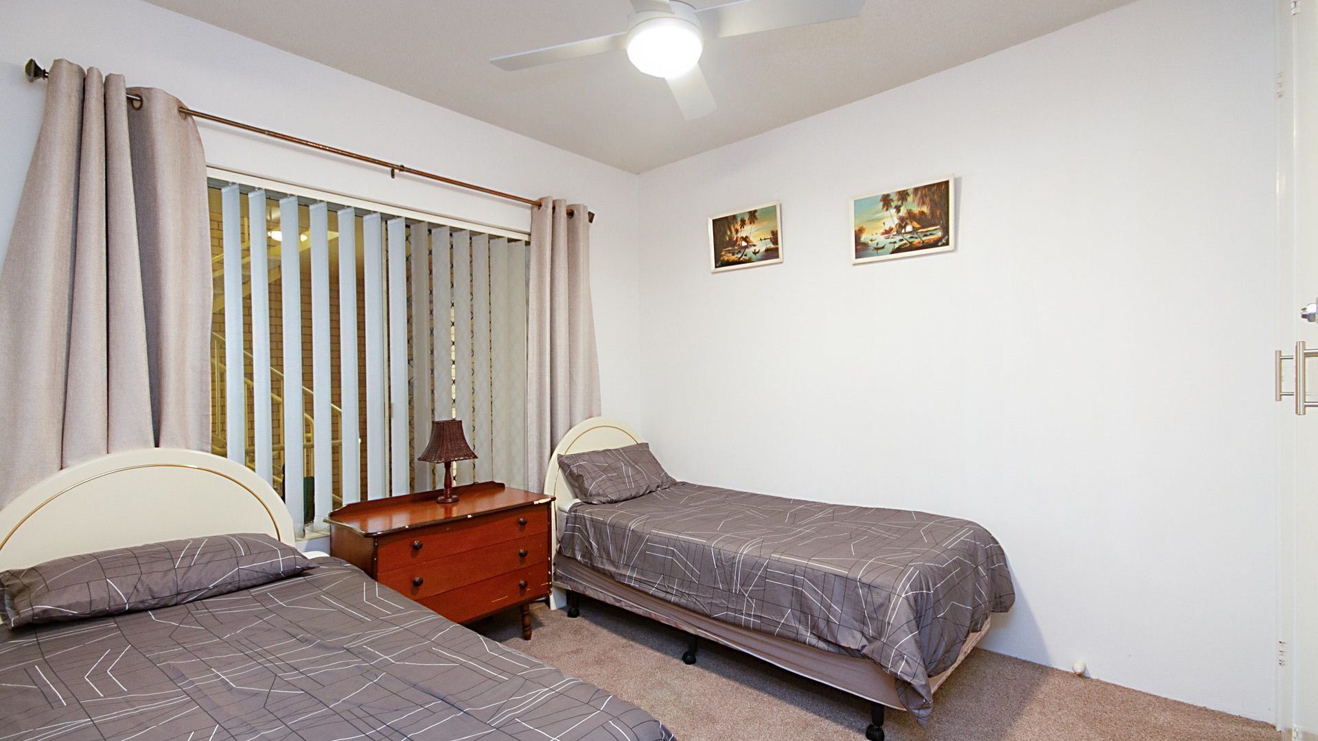 Sunrise Court 3 - Bilinga/ North Kirra Beachfront — image 5