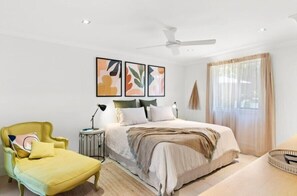 4 bedrooms, iron/ironing board, free WiFi, bed sheets - Florida on Carlyle Street (Byron Shire)