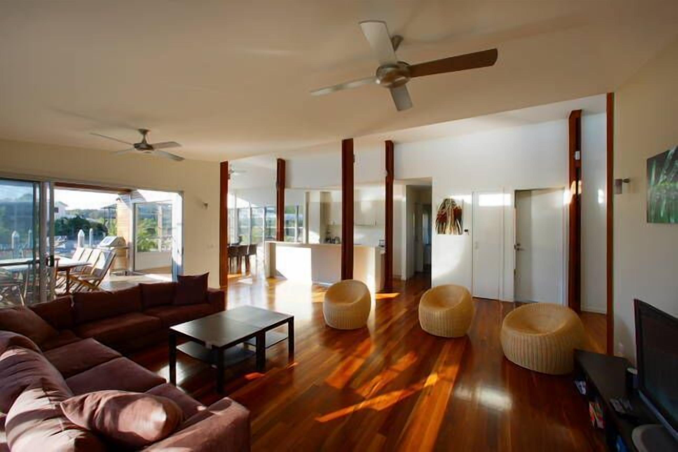 Beach Odyssey South Stradbroke Island