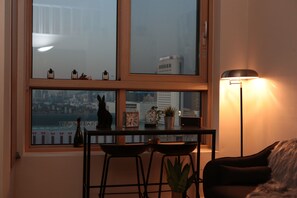 Interior - [Rest in the Bar]Rooftop Skylounge, Grand OPEN  5min Lotte World, 10min JamsilST (Songpa-daero 49-gil)