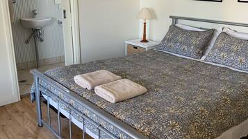 1 slaapkamer, geluiddichte muren, gratis wifi, beddengoed