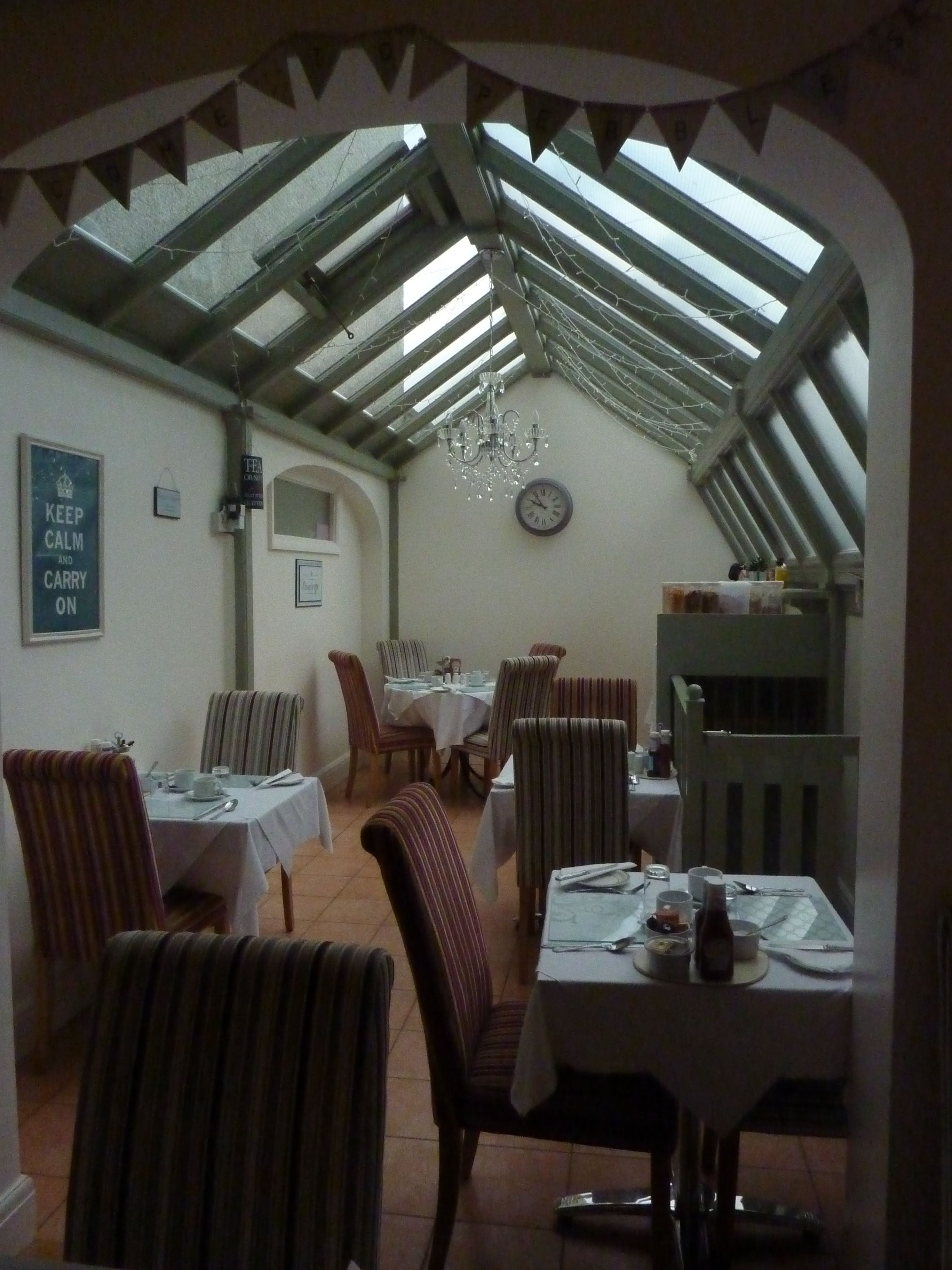 Ilmainen englantilainen aamiainen 