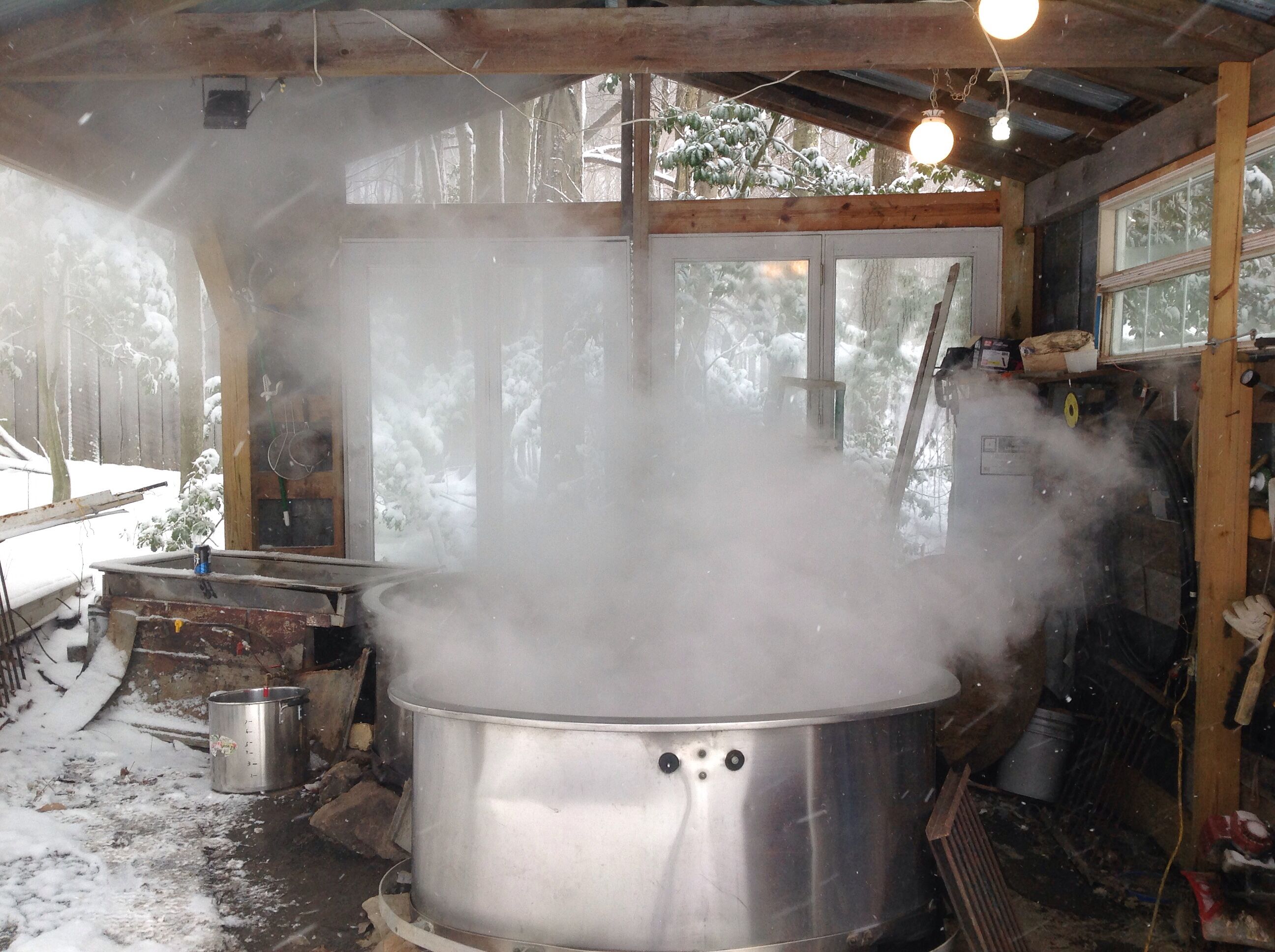 Woody’s Treehouse Hideaway In French Creek,W.Va great deer hunting