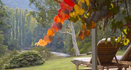 River Downs Howqua-joella