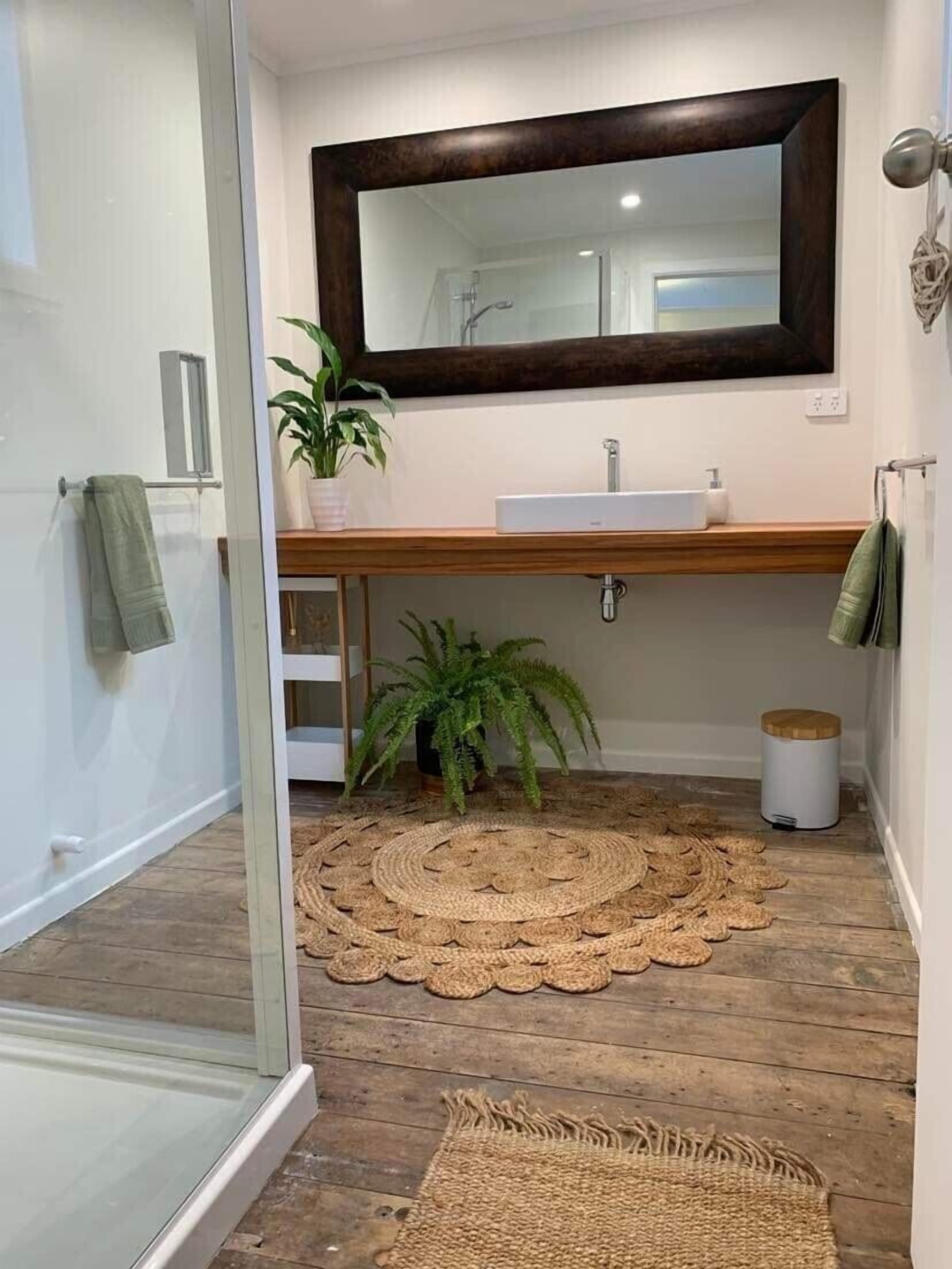 Shower, towels, soap, toilet paper