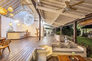 Outdoor dining - 5 mn Seminyak & Canggu - Villa Tabatha (Umalas Seminyak)