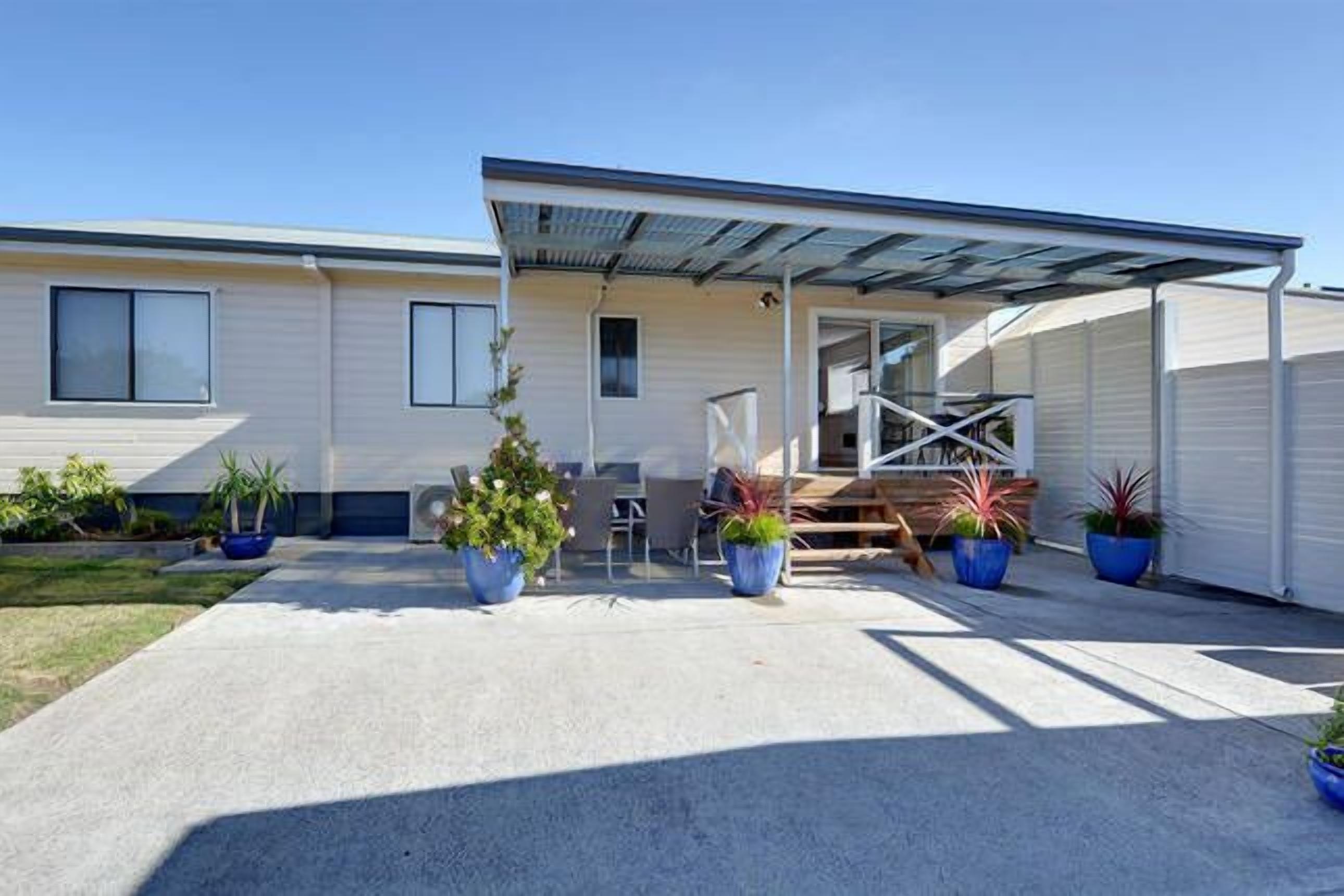 DOTTIES HOUSE HOBART — image 4