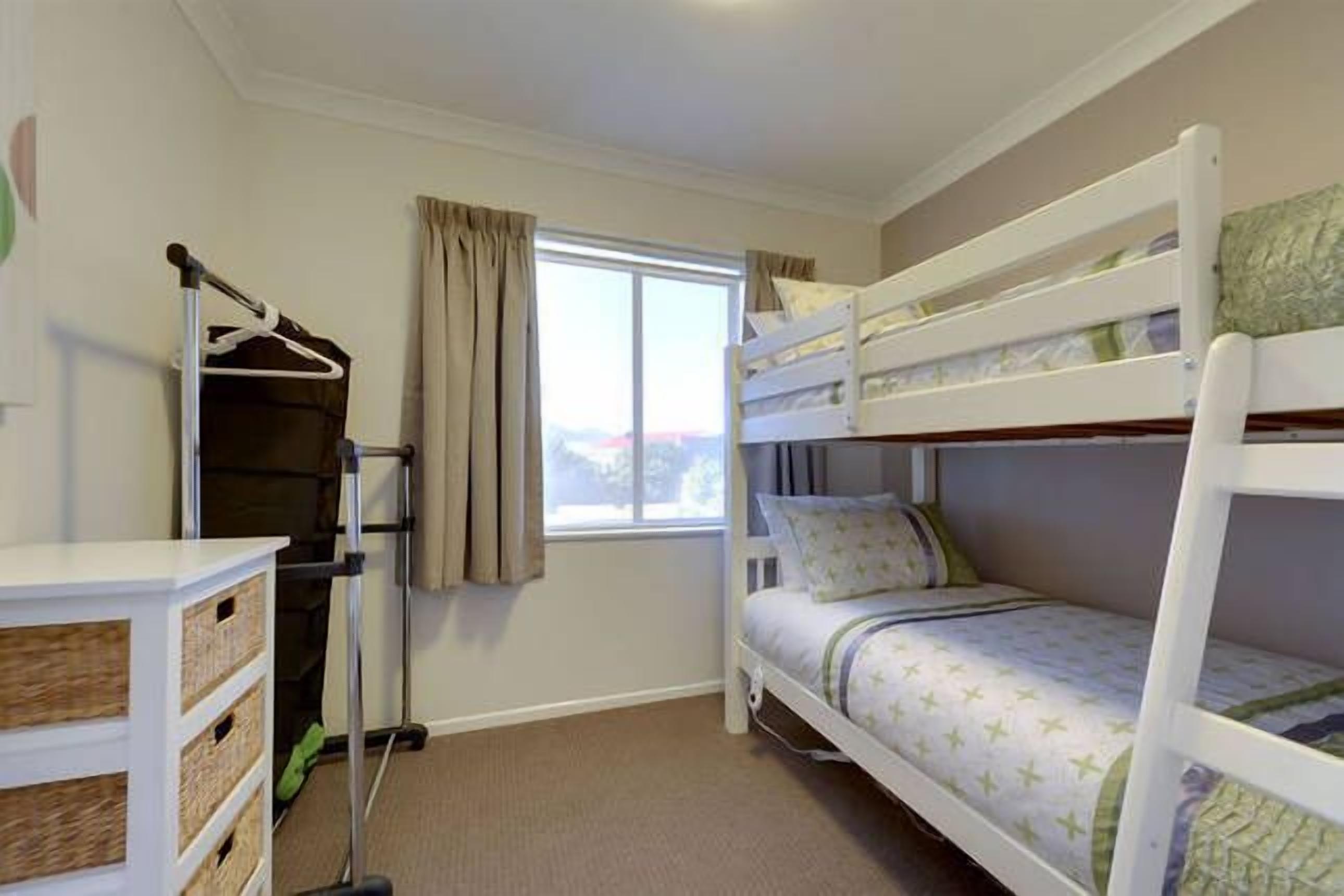 DOTTIES HOUSE HOBART — image 9