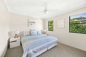 4 Schlafzimmer, Bügeleisen/Bügelbrett, WLAN, Bettwäsche