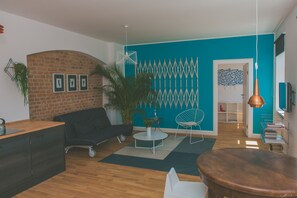 Design Apartment, Multiple Beds, Non Smoking, Courtyard View | Individually decorated, individually furnished, iron/ironing board - Projekt Piekary (Poznan)