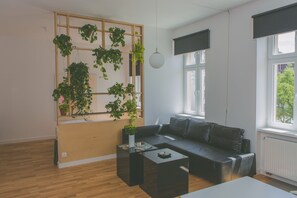 Comfort Apartment, 1 Queen Bed with Sofa bed, Non Smoking, Courtyard View | Interior - Projekt Piekary (Poznan)
