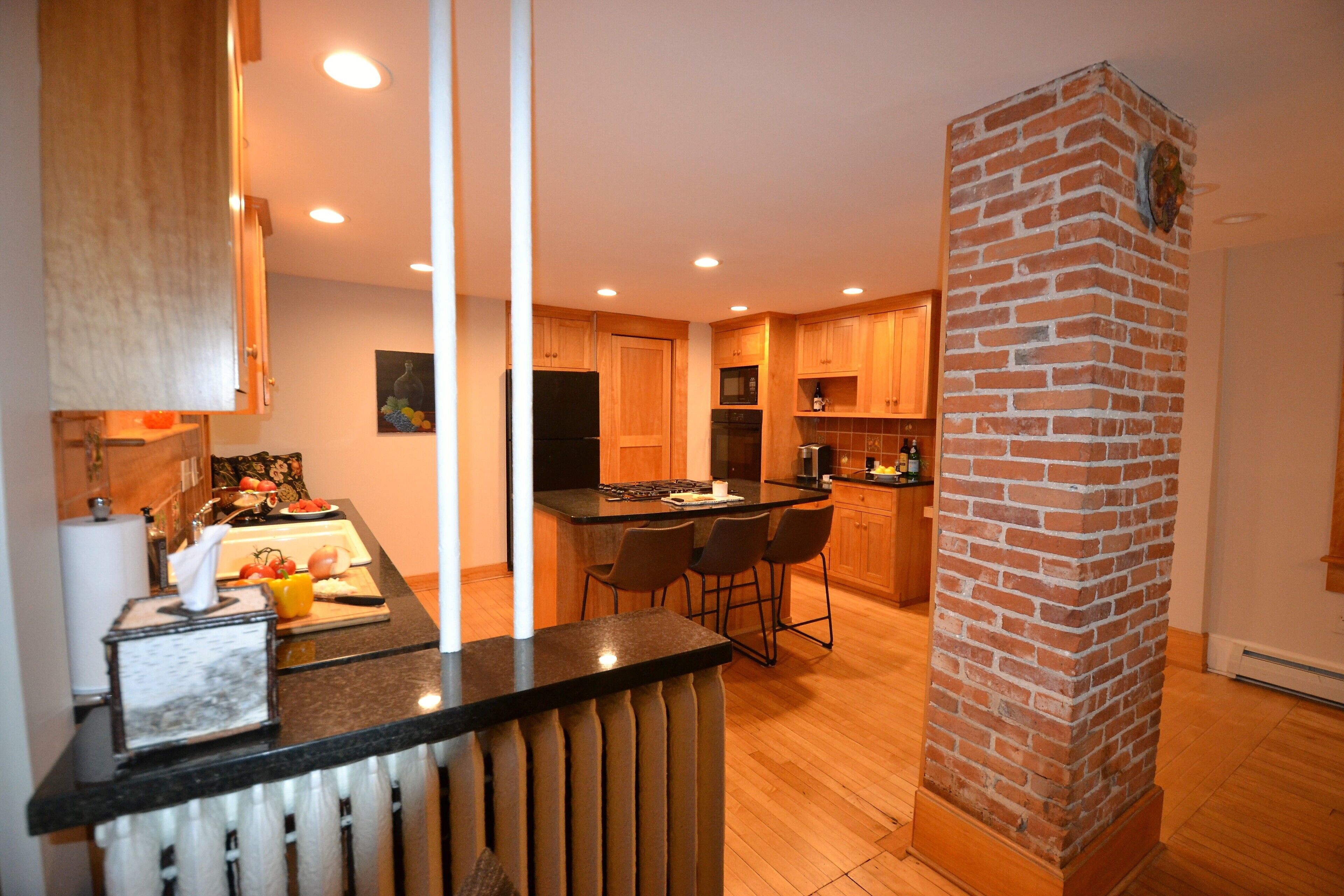 Charming Historic Burlington Home Blocks from Church Street Marketplace