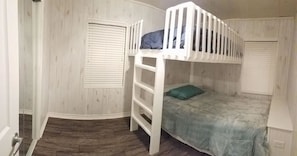 2 chambres, fer et planche Ă repasser, Wi-Fi gratuit, draps fournis