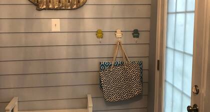 Cape Cottage - Keskusta, vuodepaikkoja 11, koiraystävällinen, lyhyen kävelymatkan päässä rannalta