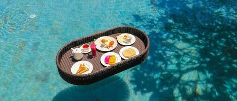 Outdoor pool, an infinity pool