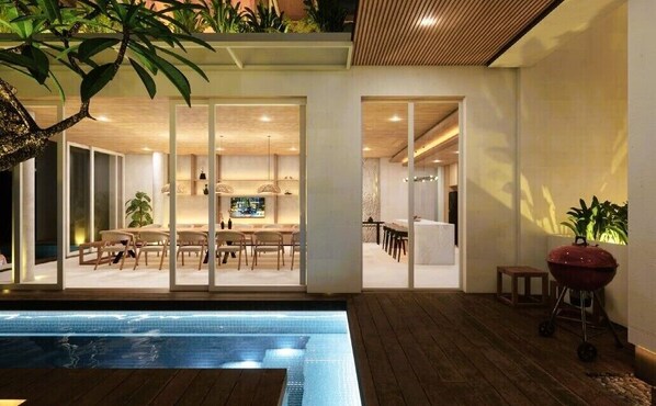 Outdoor pool, an infinity pool