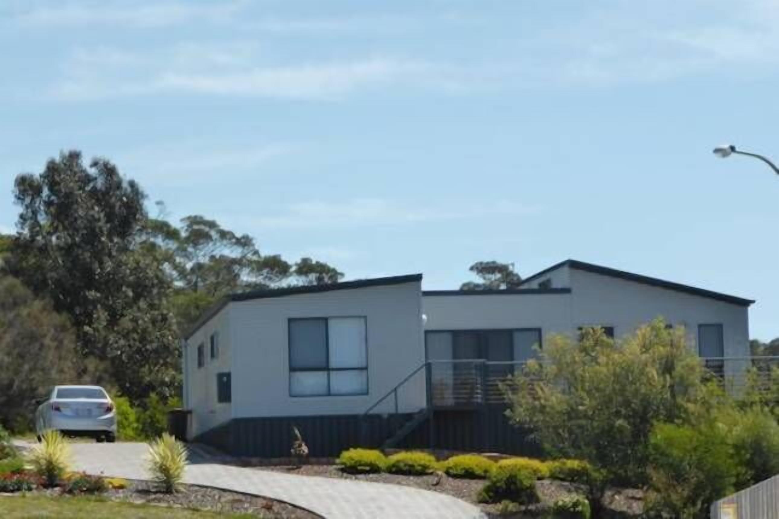 Hazards View Retreat — image 17