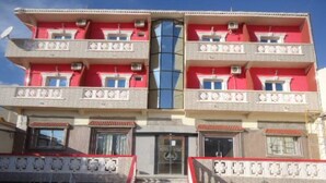 Unclassified image, 5 of 36, button - Hotel Tafranet (Tadjenanet)
