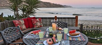 Rincon Retreat - Casual Beachfront Comfort