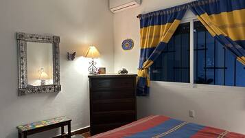 4 camere, una cassaforte in camera, Wi-Fi gratuito, lenzuola