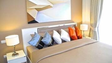 1 bedroom, in-room safe, iron/ironing board, WiFi