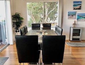 Dining - SeaKing Escape, Kingscote Kangaroo Island (Kingscote)