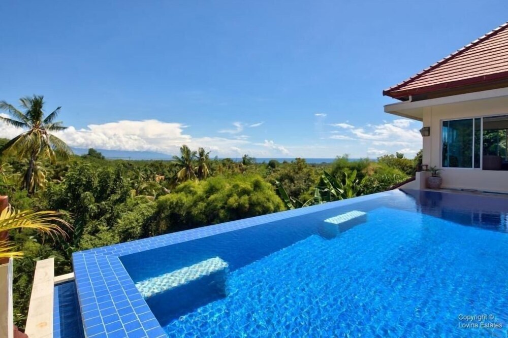 Bali Ocean View Villa in Lovina