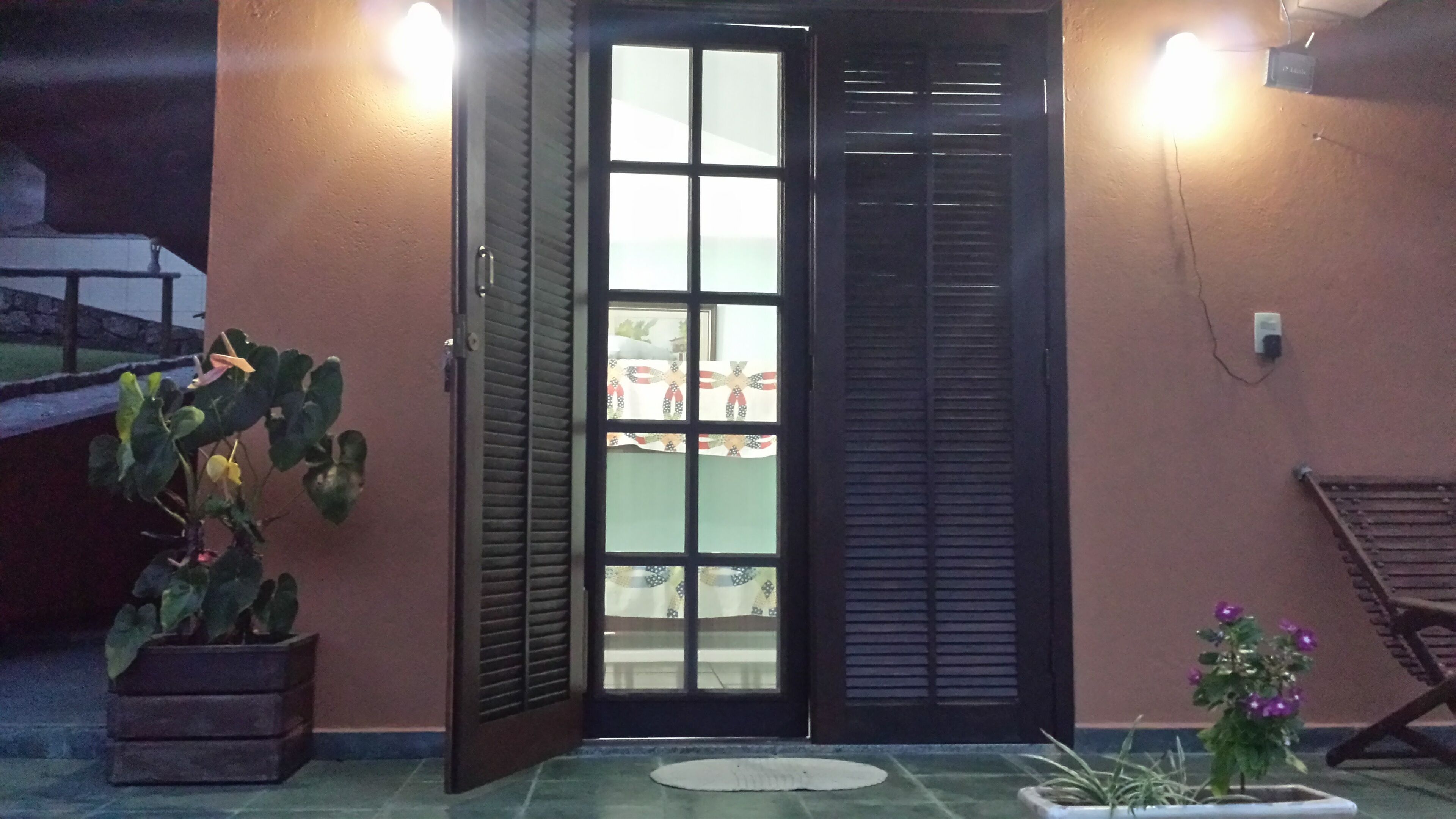 Rent Suites up to 6 people