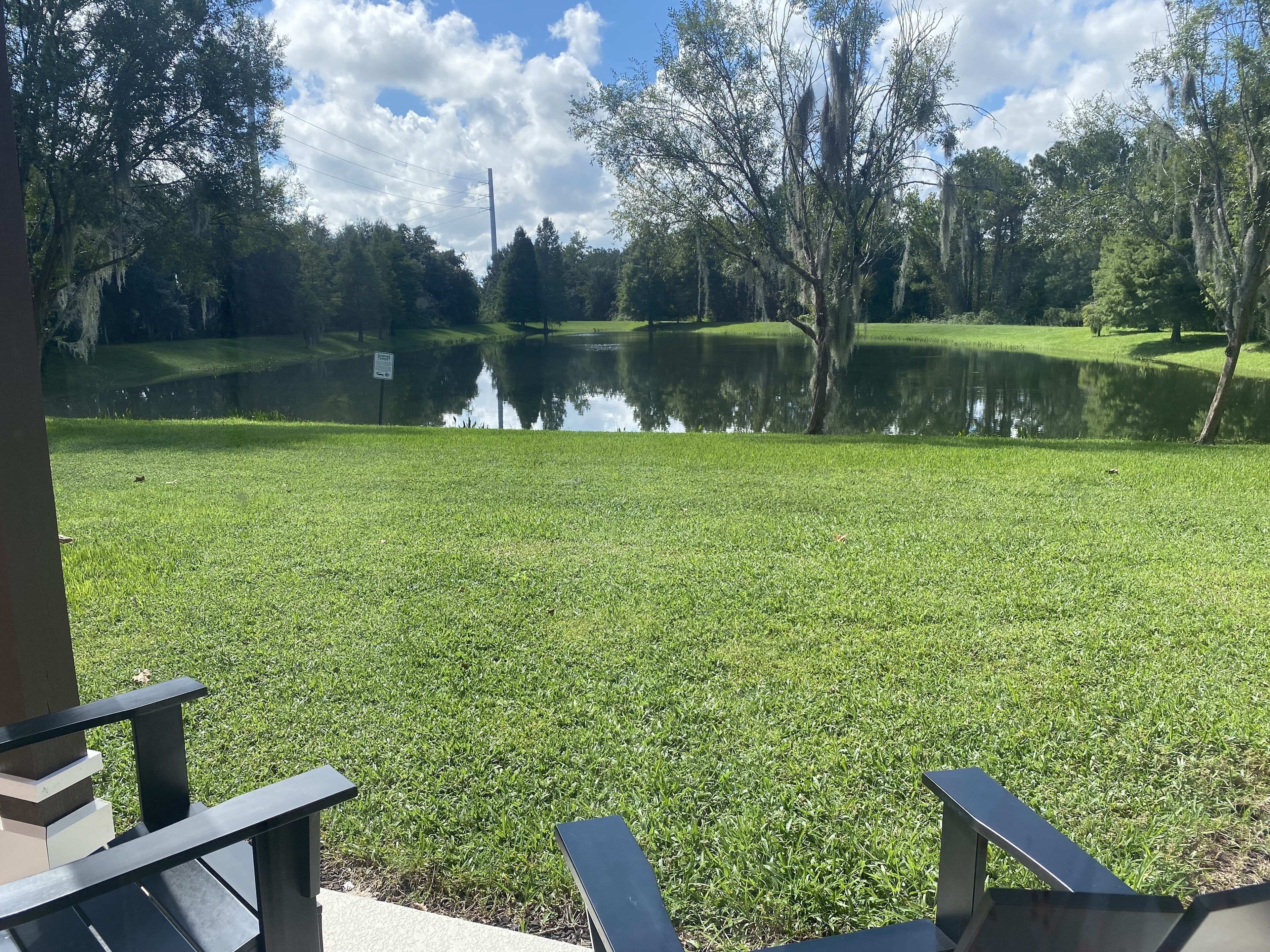 المنطقة المحيطة بالمنشأة