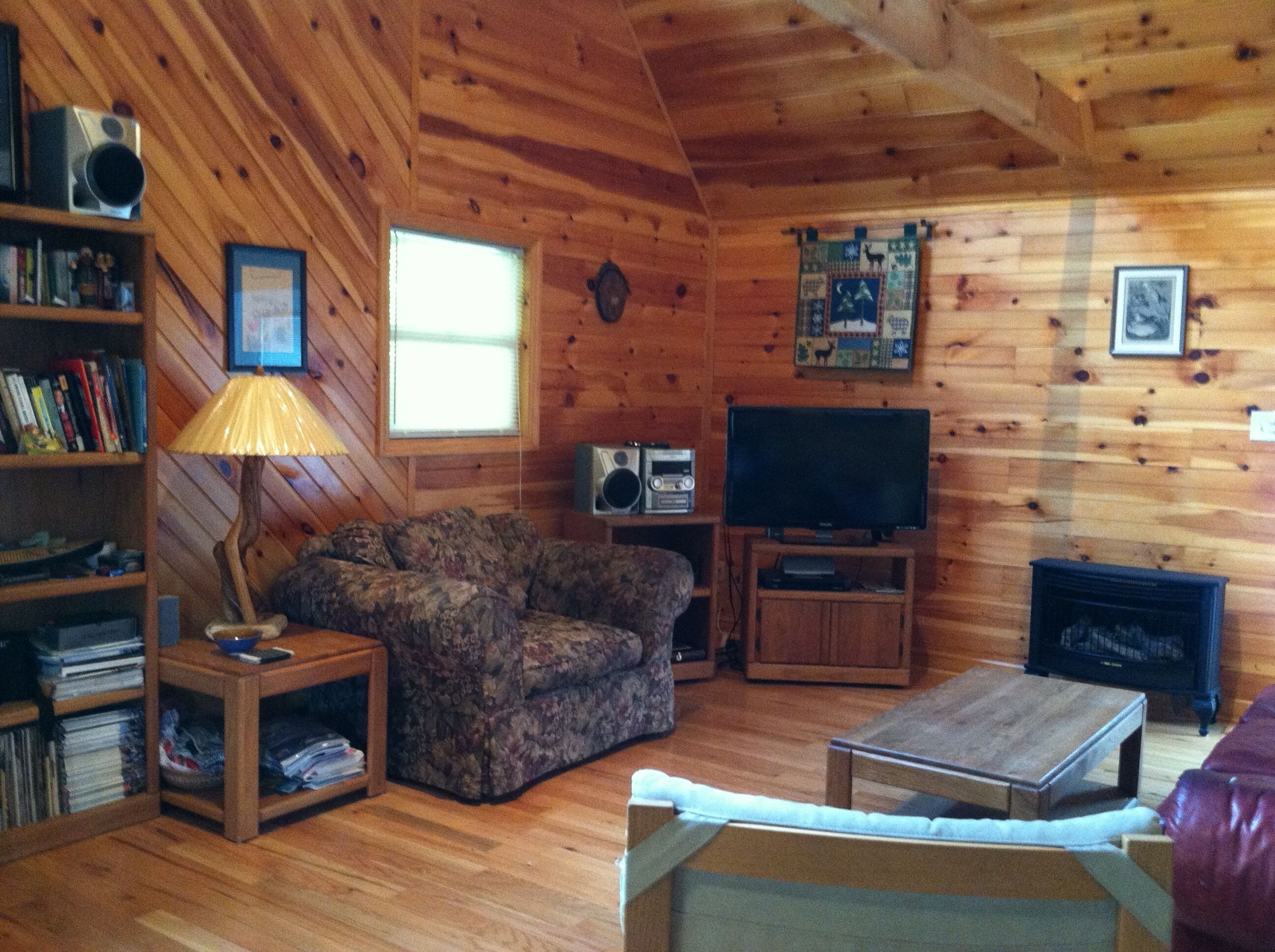 Cabin on Ridge Top, Awesome Views, Hot Tub & Privacy Near Hot Springs