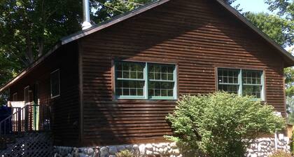 Inland Waterway / Mullett Lake / Indian River / Cheboygan Mackinaw Island/Aloha