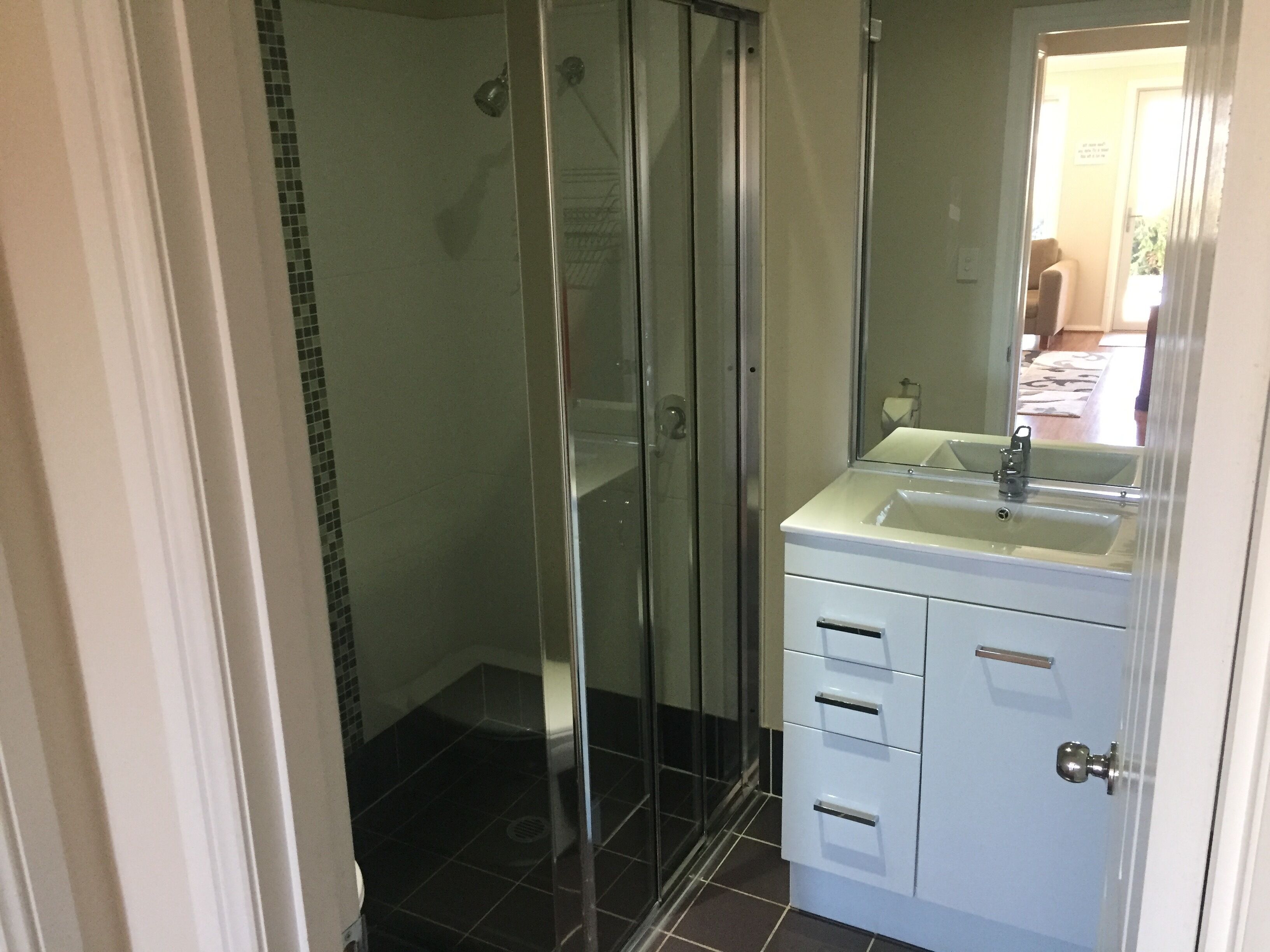 Riverstone Lodge Jindy — image 13