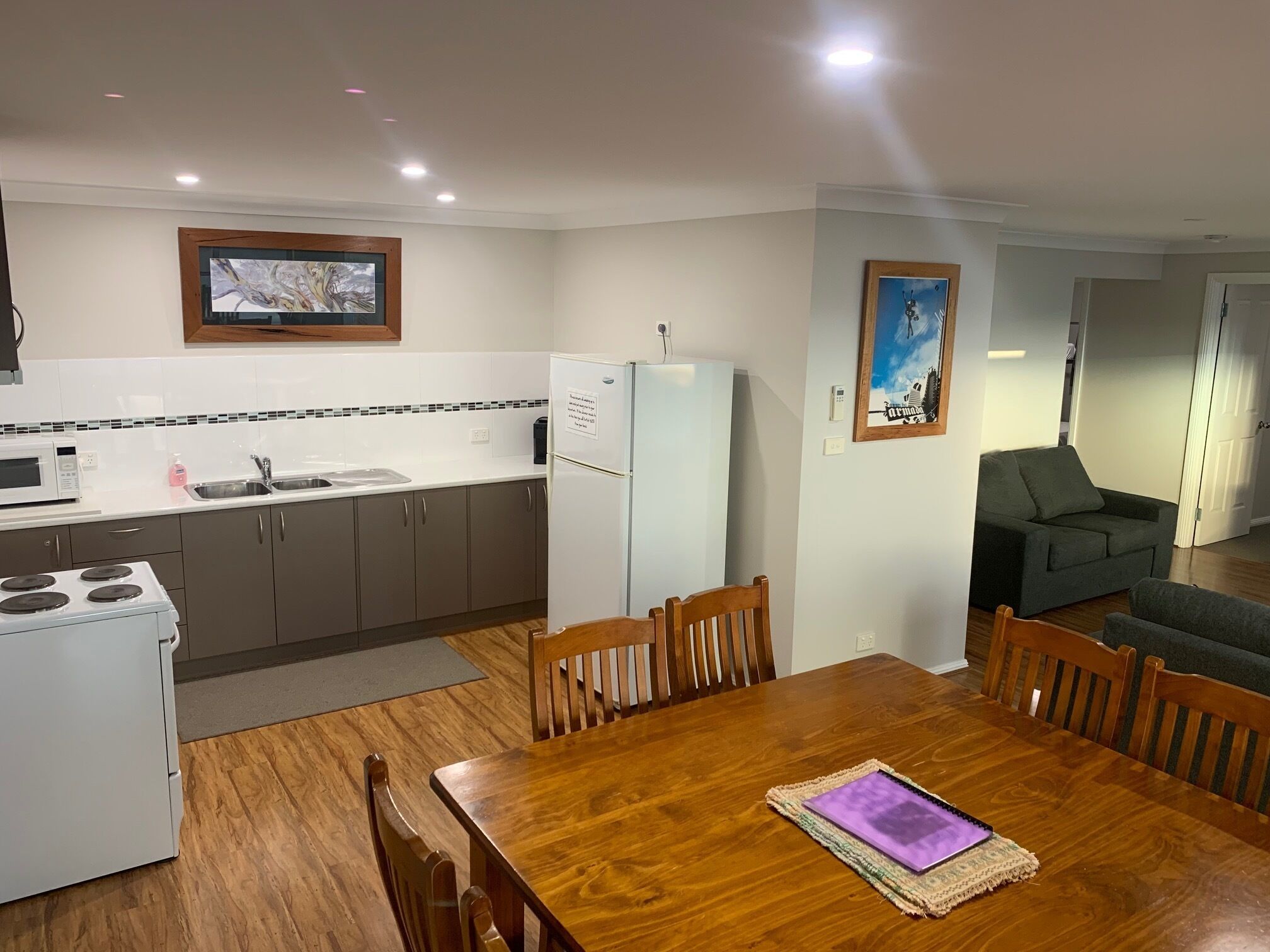 Riverstone Lodge Jindy — image 8