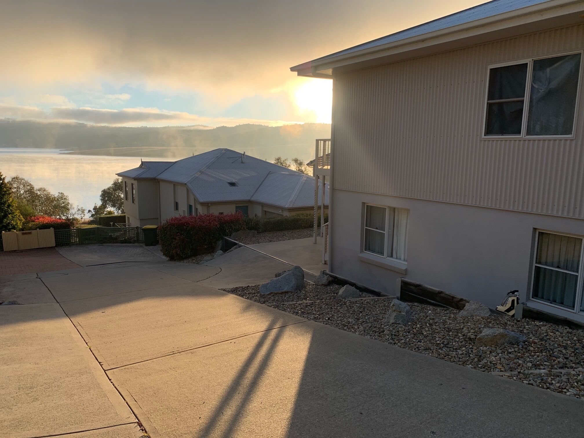 Riverstone Lodge Jindy — image 2