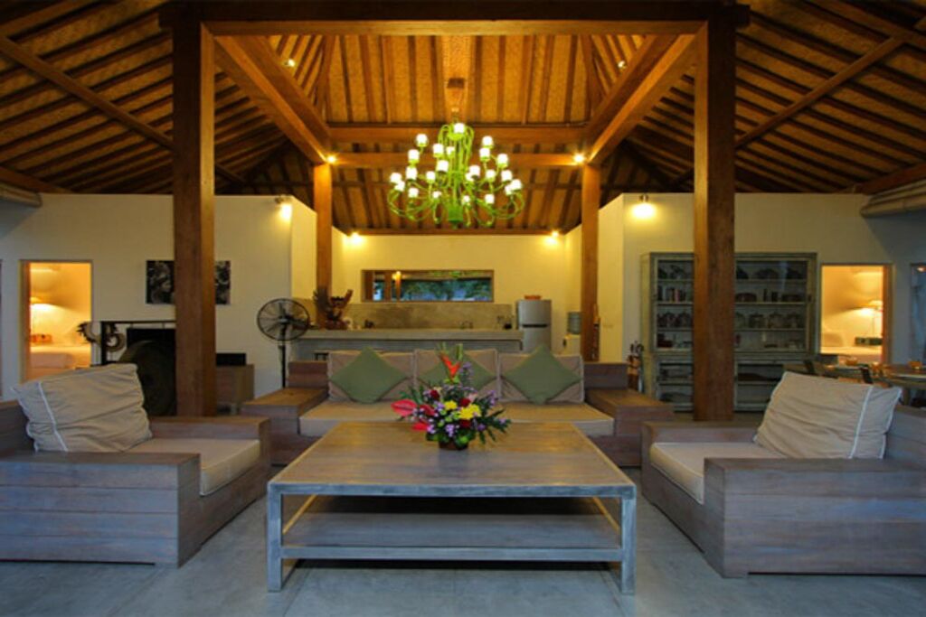 Villa Riva Oberoi Central Seminyak beach 800m