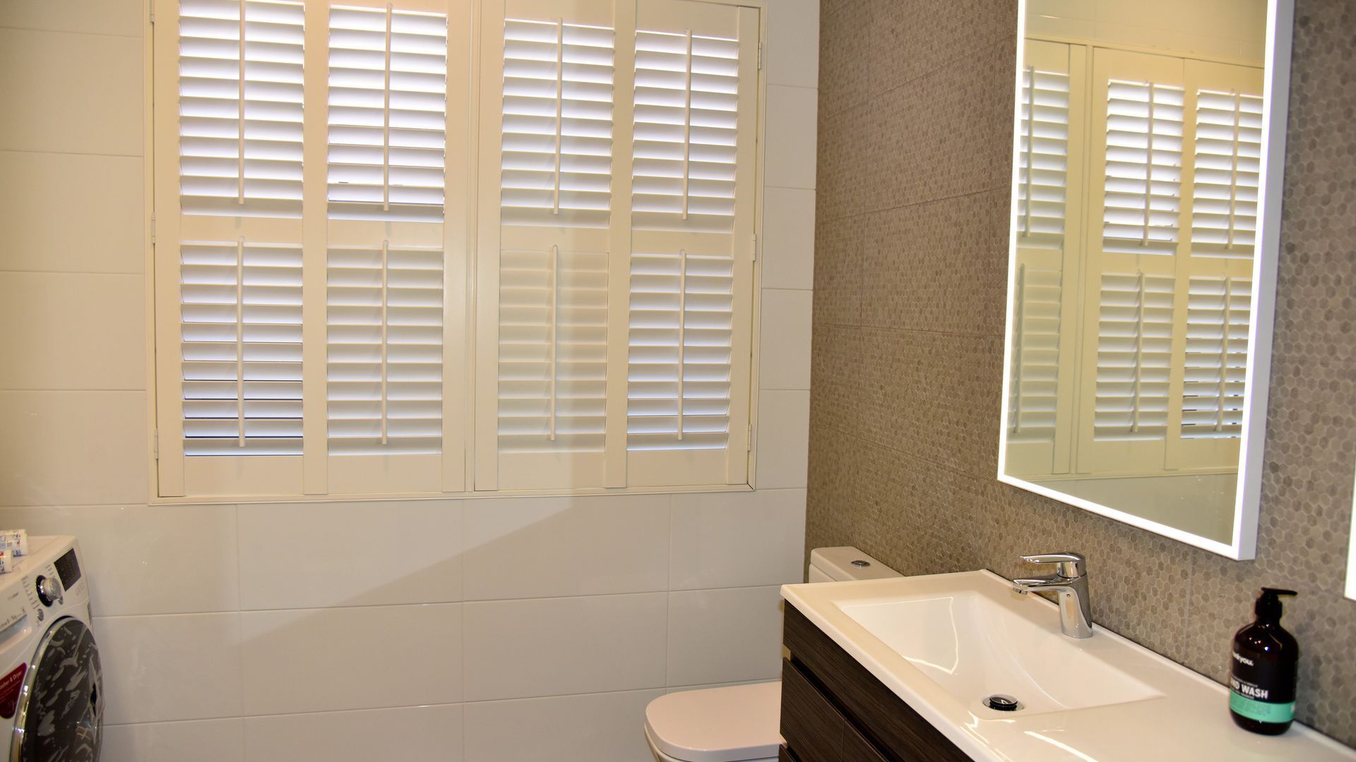 Trendy Northcote location — image 9