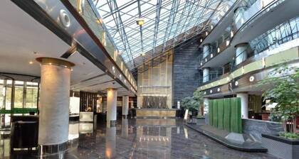 Huangyan International Hotel