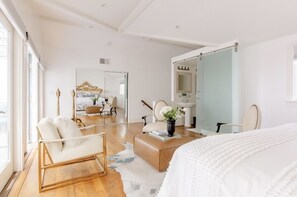 5 Schlafzimmer, Bügeleisen/Bügelbrett, kostenloses WLAN, Bettwäsche