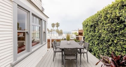 ¡Frente a la casa de playa con vista al mar!