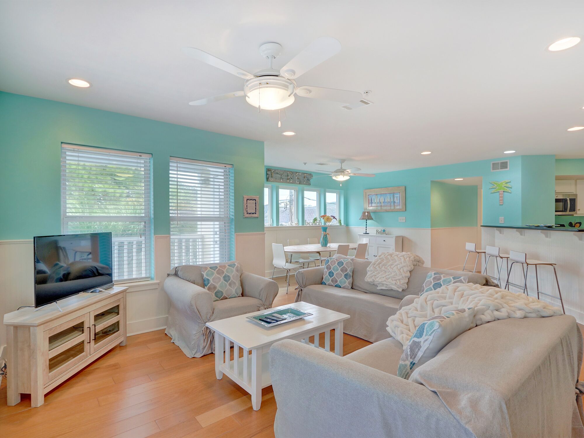 Heated Pool Access | 5*Clean | Cheerful Tybee Vacation Rental | By Southern Belle Tybee