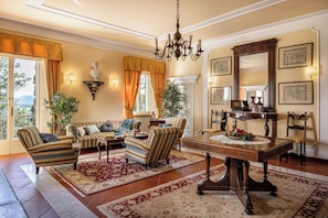 Pöytätennispöytä