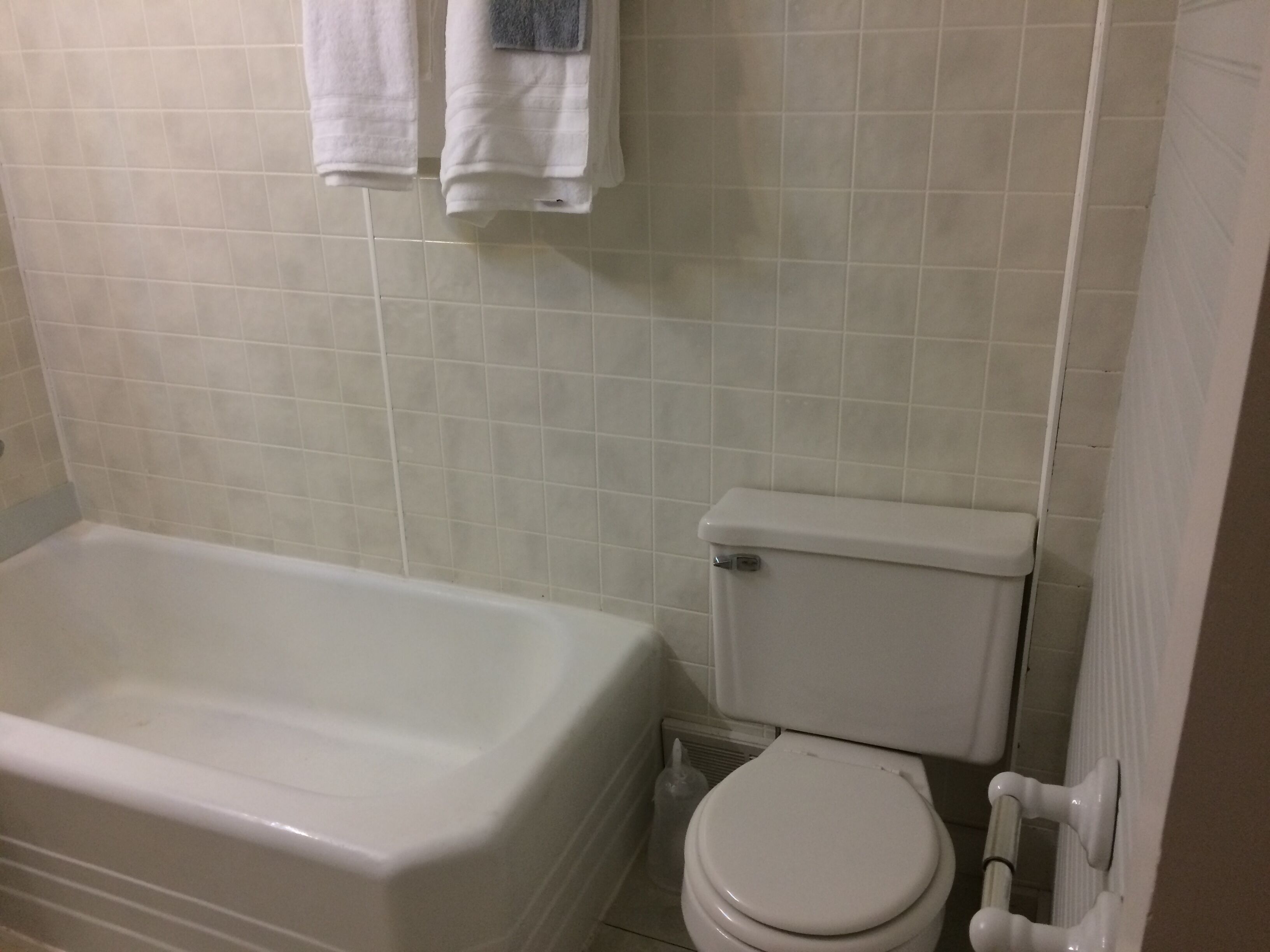 Lower unit of duplex on N. Main St. Shawano next to Huckleberry Harbor @ Channel