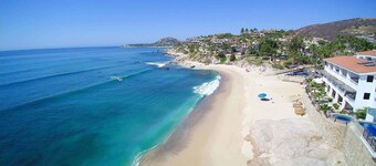 Ultimate Ocean View Gorgeous Villa Near Beach & Town. Beach access. Fits 16