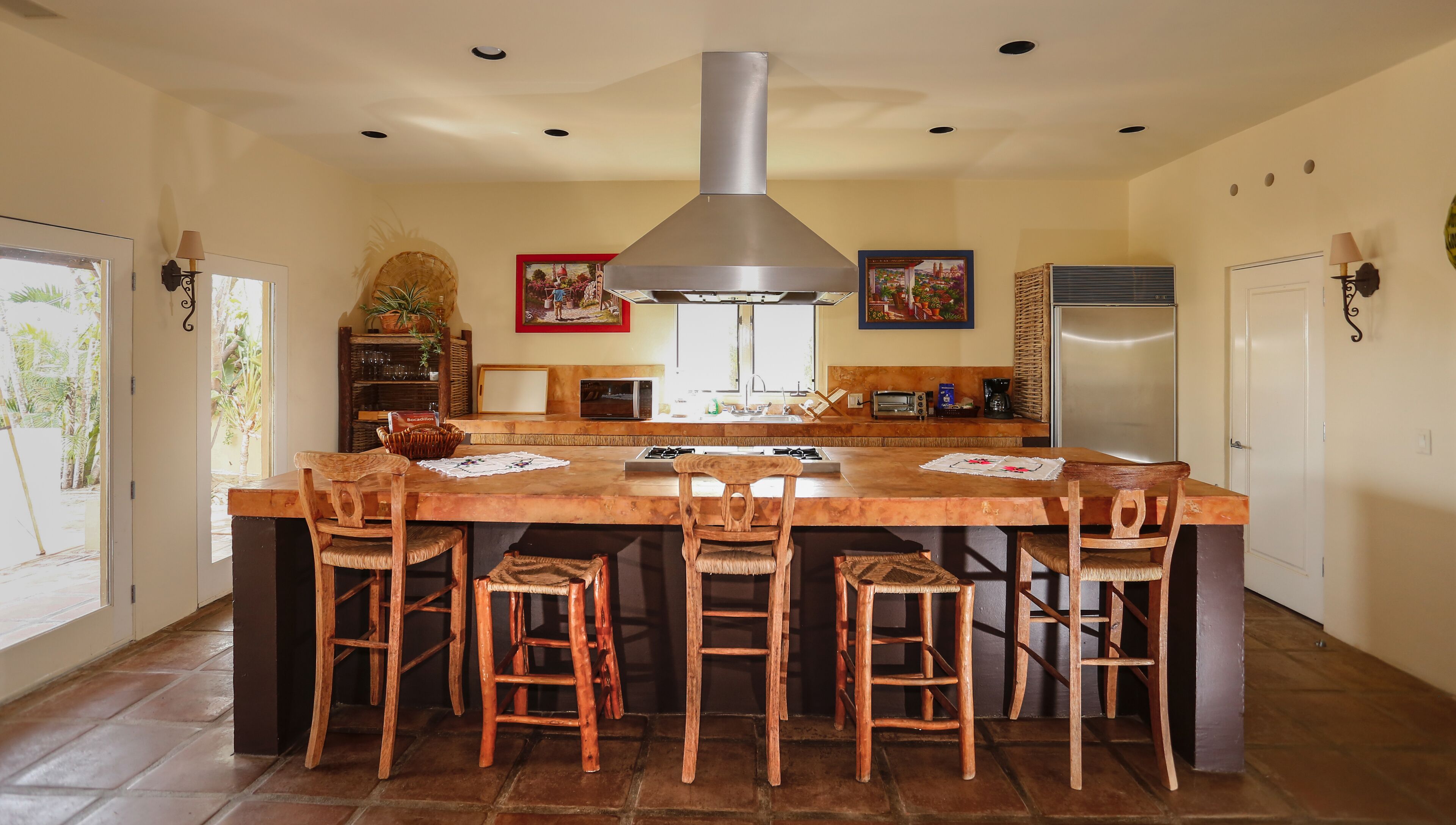 Ultimate Ocean View Gorgeous Villa Near Beach & Town. Beach access. Fits 16