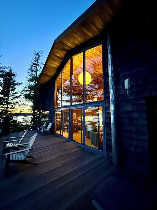 Terrace/patio - Secluded ocean-front on Mount Desert Island, Acadia National Park. (Mount Desert)